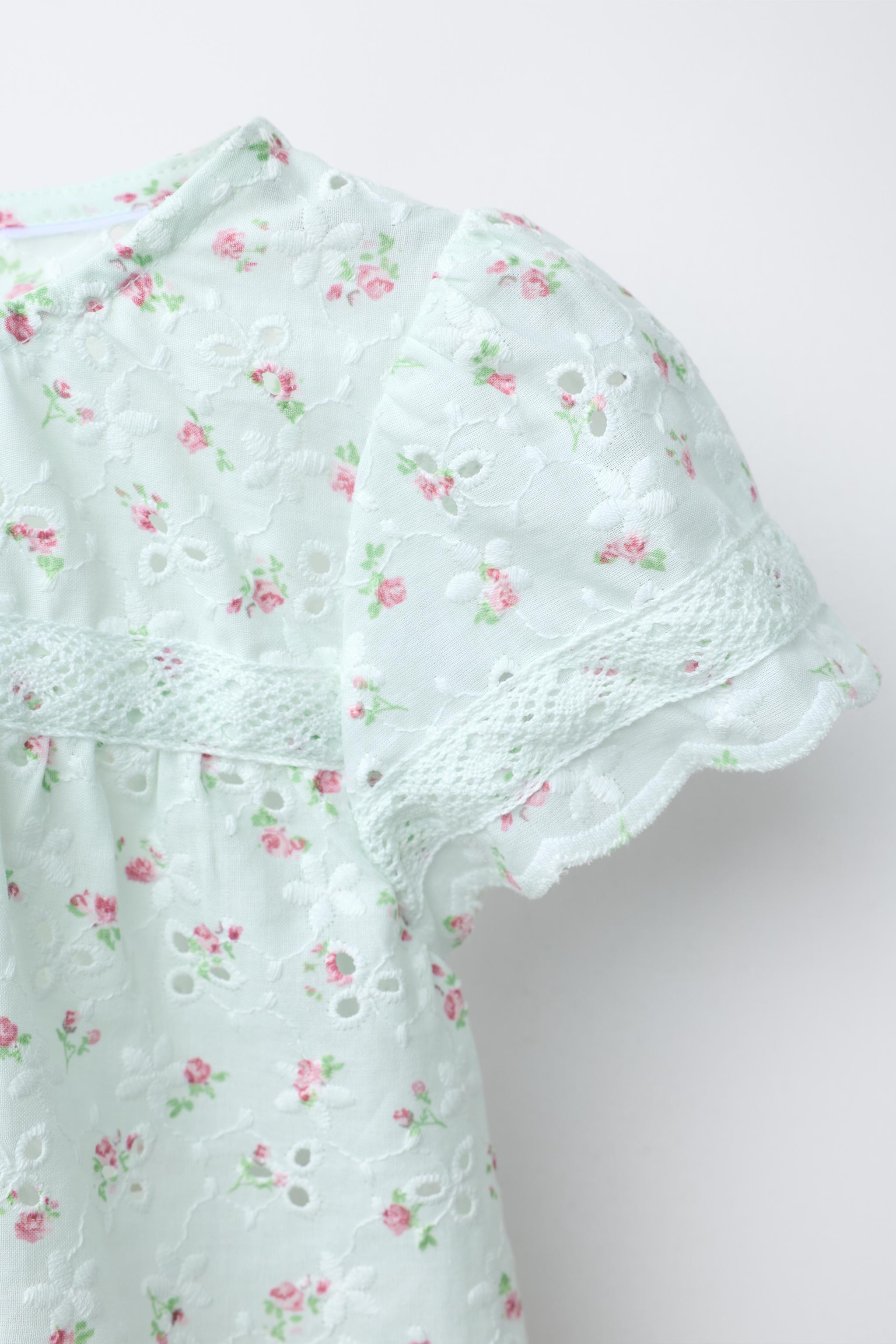 CHEMISE BRODERIE SUISSE IMPRIMÉ FLEURS
